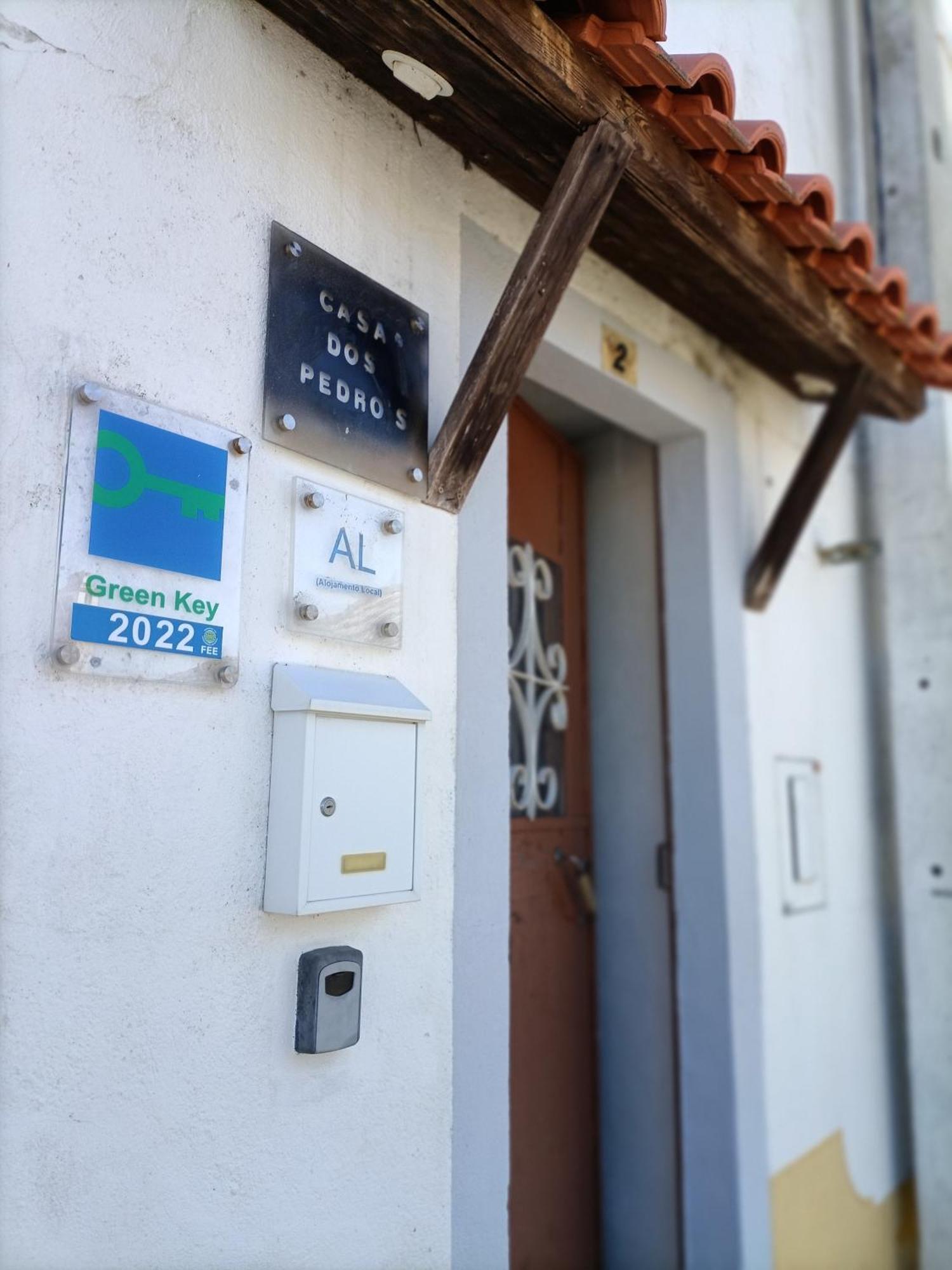 Casa Dos Pedro'S Guest House Vila Nova  Exterior photo